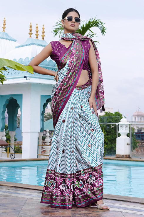 Vasthrlay Fashion Cotton Printed Ethnic Wear