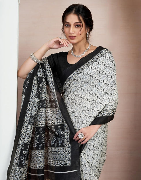 Vasthrlay Bandhani Printed Unstitched Black Saree