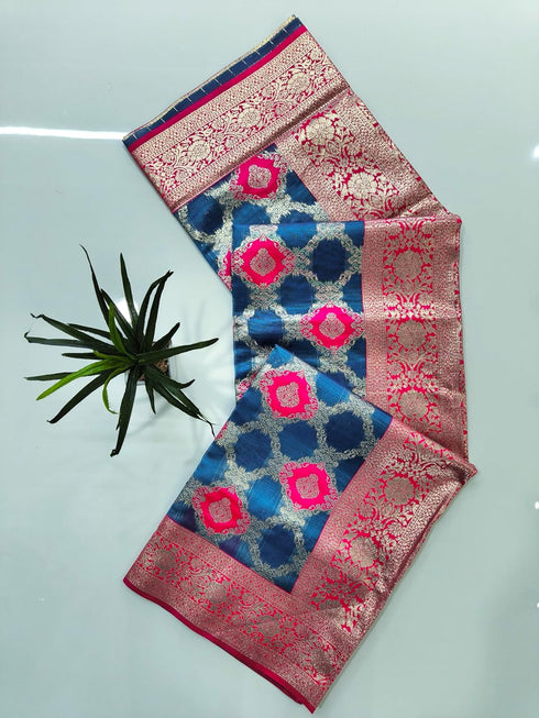 Vasthrlay Banarasi Weaving Contrast