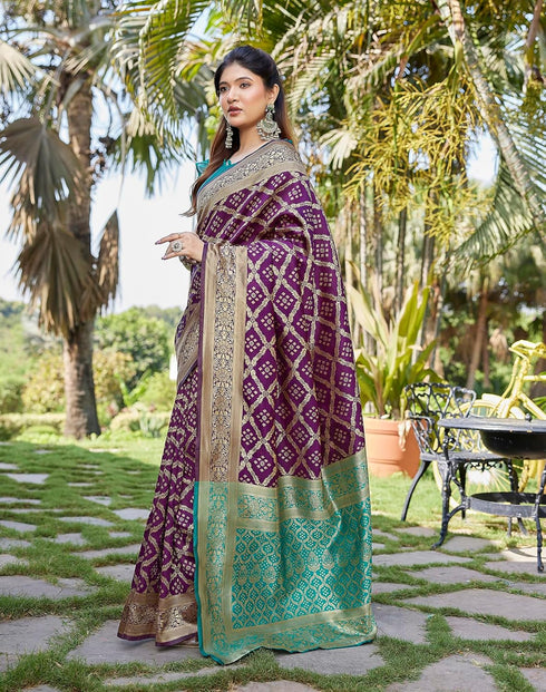 Vasthrlay Banarasi Kanjivaram Az Ys Mintoo Mehendi Ethnic Wear