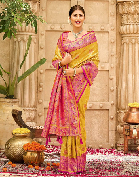 Vasthrlay Womens Banarasi Unstitched Yellow Saree