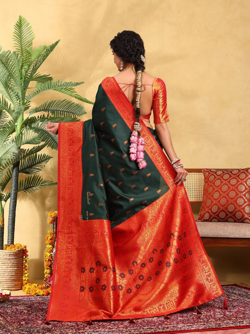 Vasthrlay Banarasi Unstitched Saree