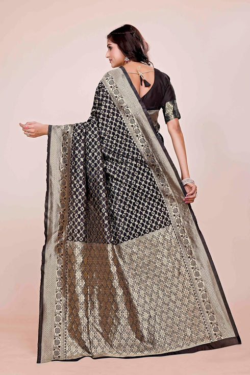 Vasthrlay Wedding Saree