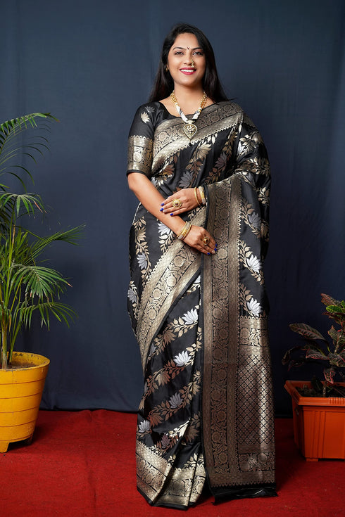 Vasthrlay Banarasi Floral Saree