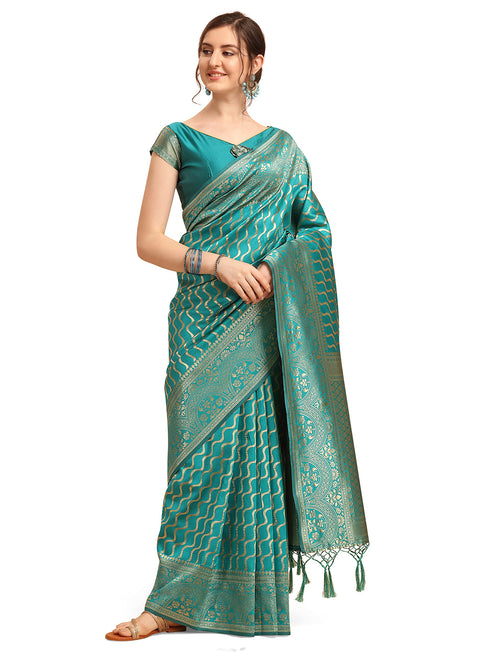 Vasthrlay Gold Saree