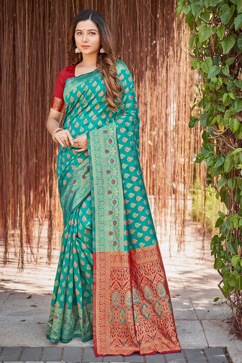 Vasthrlay Banarasi Premium Red Ethnic Wear