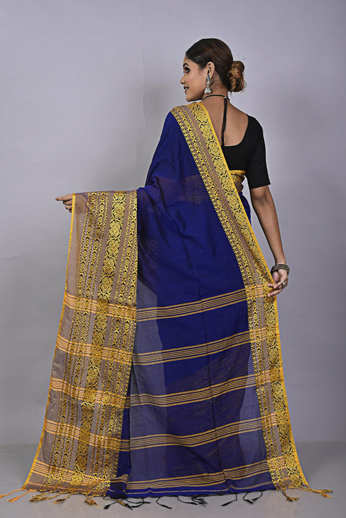 Vasthrlay Begampuri Traditional Saree