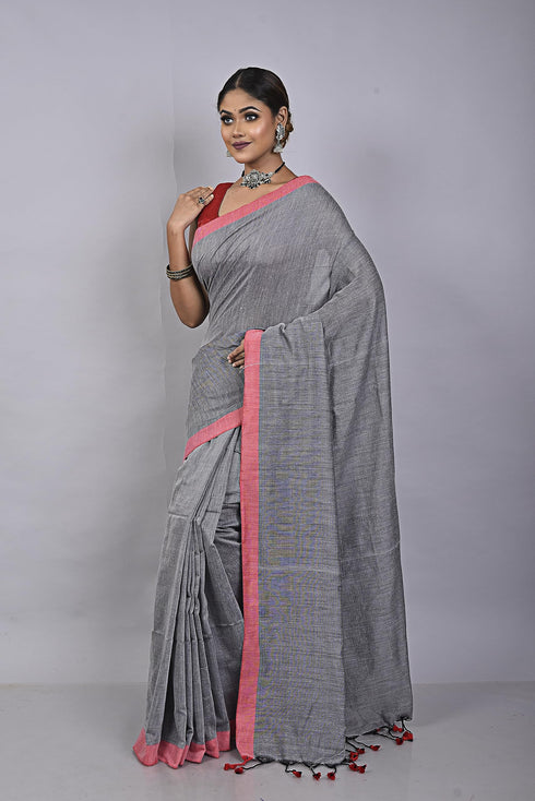 Vasthrlay Handloom Traditional Saree