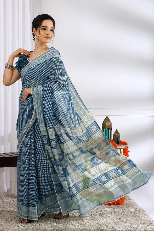 Vasthrlay Fashion Chiffon Paisley Printed Ethnic Wear