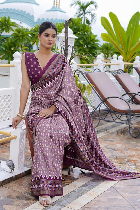 Vasthrlay Fashion Cotton Printed Ethnic Wear