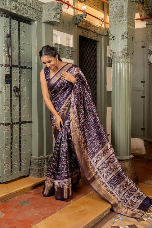 Vasthrlay Fashion Paisley Printed Grey Ethnic Wear