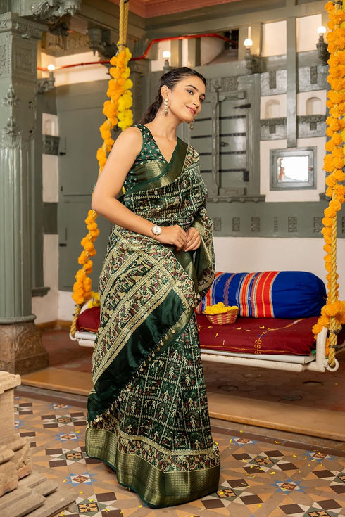 Vasthrlay Fashion Paisley Printed Grey Ethnic Wear