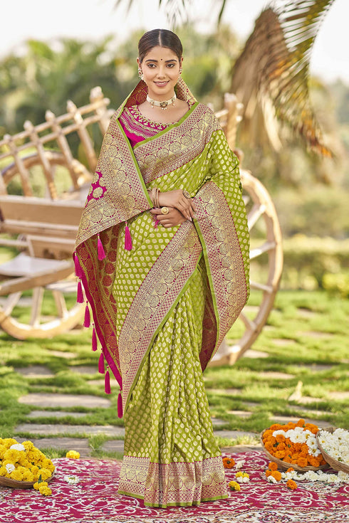 Vasthrlay Adorable Pattern Banarasi Piece Mn1738
