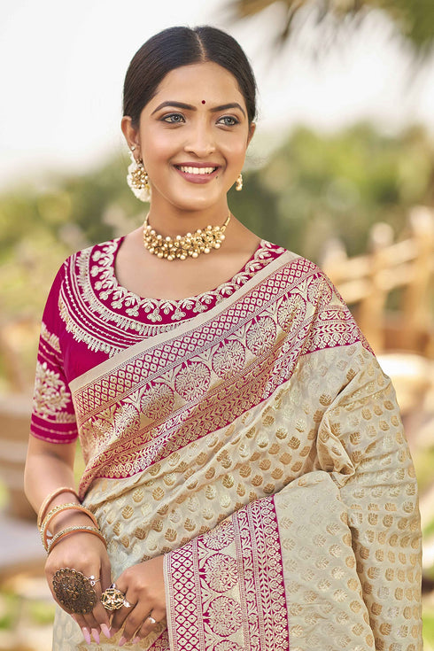 Vasthrlay Adorable Pattern Banarasi Piece Mn1738