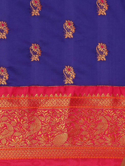 Vasthrlay Pheshwai Bottle Saree