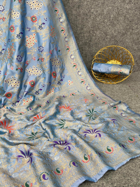 Vasthrlay Banarasi Woven Saree