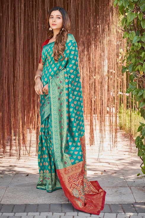 Vasthrlay Banarasi Premium Red Ethnic Wear