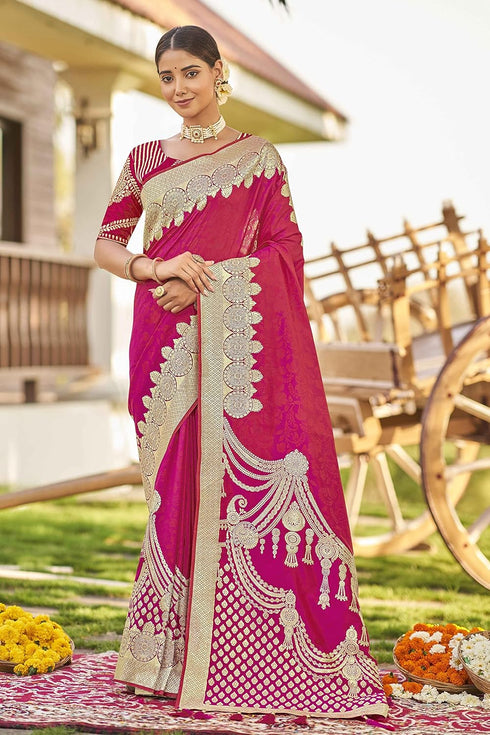 Vasthrlay Adorable Pattern Banarasi Piece Mn1745