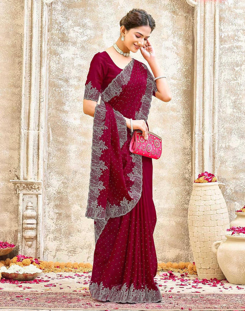 Vasthrlay Womens Scalloped Maroon Saree With Unstitched Blouse Piece