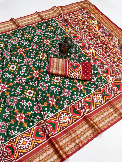 Vasthrlay Silk Saree Solid Design Pure