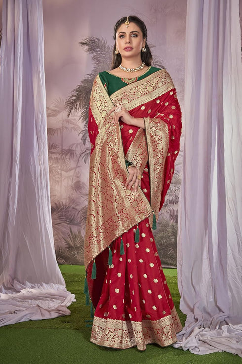 Vasthrlay Banarasi Embroidery Blouse Piece Mn1900