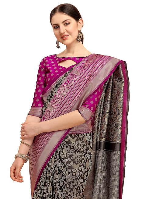 Vasthrlay Banarasi Weaving Saree