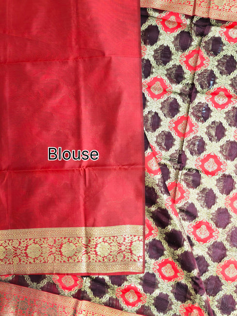 Vasthrlay Banarasi Weaving Contrast