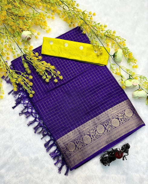 Vasthrlay Printed Contrast Darkviolet