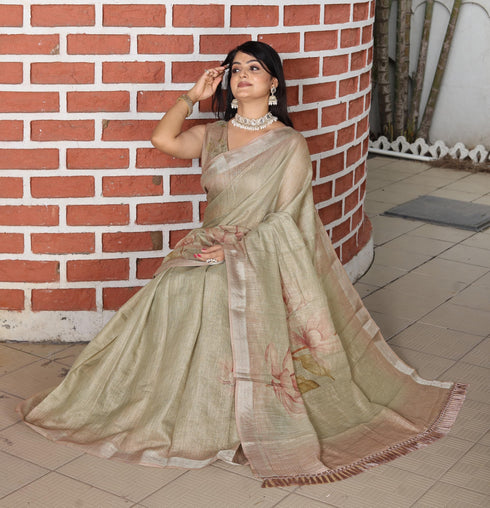 Vasthrlay Handloom Unstitched Saree