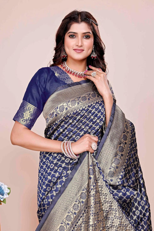 Vasthrlay Wedding Saree