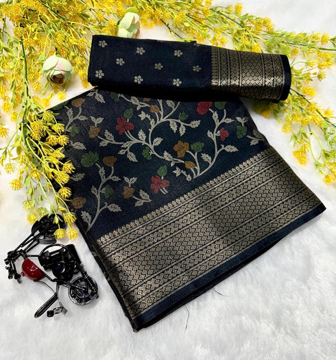 Vasthrlay Kalamkari Printed Saree