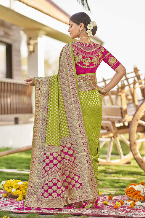 Vasthrlay Adorable Pattern Banarasi Piece Mn1738