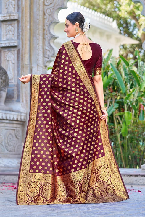 Vasthrlay Banarasi Rama Ethnic Wear