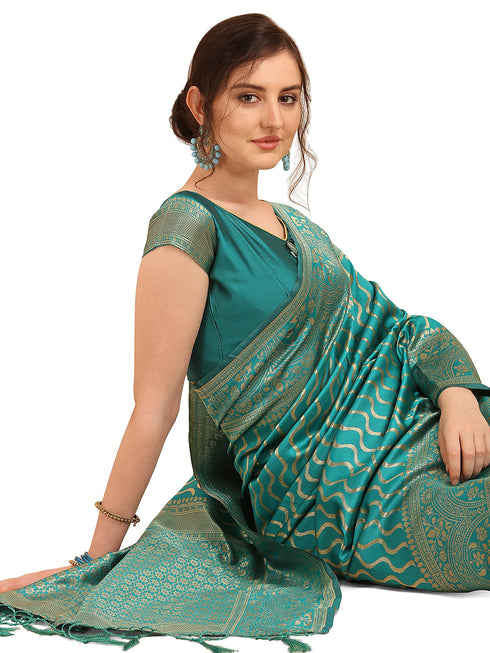 Vasthrlay Gold Unstitched Saree