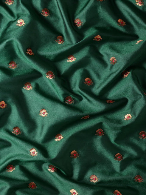 Vasthrlay Maharani Gold Saree