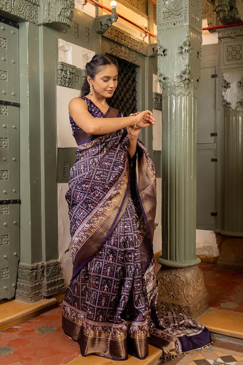 Vasthrlay Fashion Paisley Printed Grey Ethnic Wear