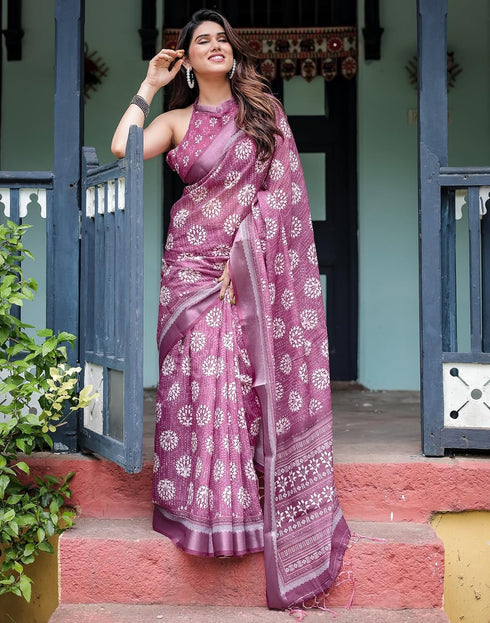 Vasthrlay Womens Printed Unstitched Light Green Saree