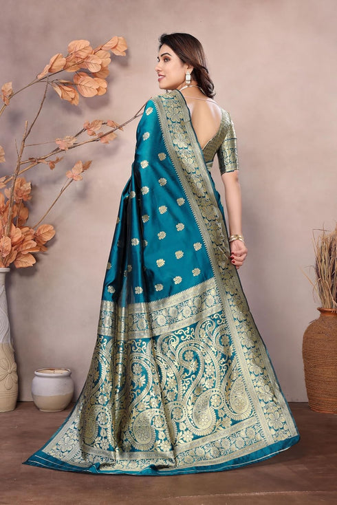 Vasthrlay Kanjivaram Banarasi Collections Traditional