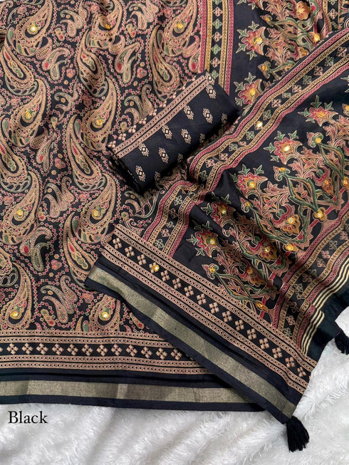 Vasthrlay Paisley Pattern Traditional Fastival