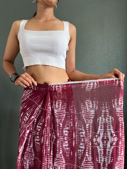 Vasthrlay Maroon Georgette Printed Unstitched Saree