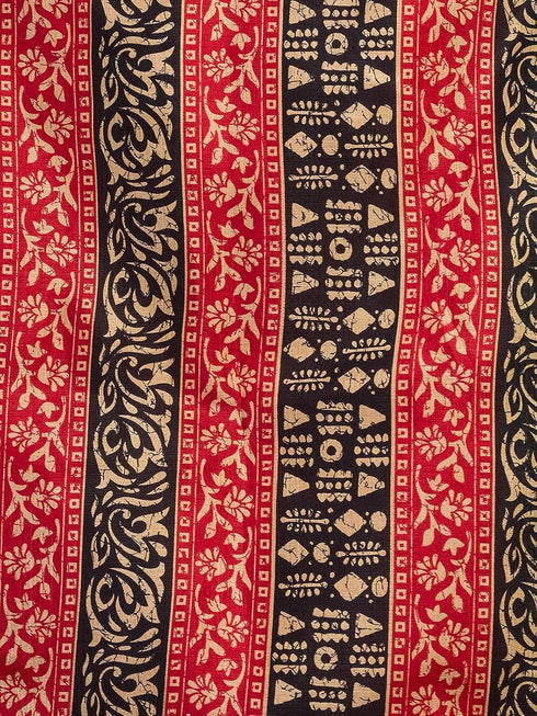 Vasthrlay Bandhani Printed Black Saree With Unstitched Blouse Piece