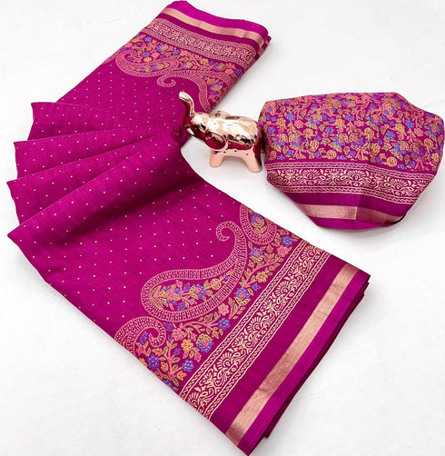 Vasthrlay Kashmiri Print Saree