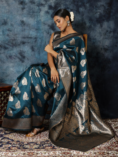 Vasthrlay Banarasi Floral Saree