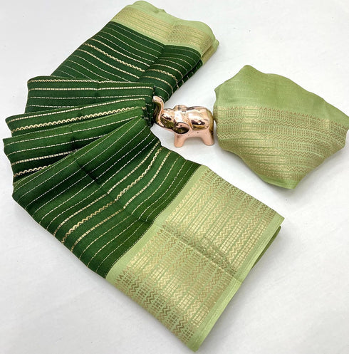 Vasthrlay Saree Floral Printed