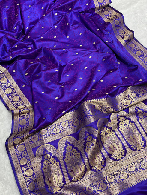 Vasthrlay Banarasi Tanchui Traditional