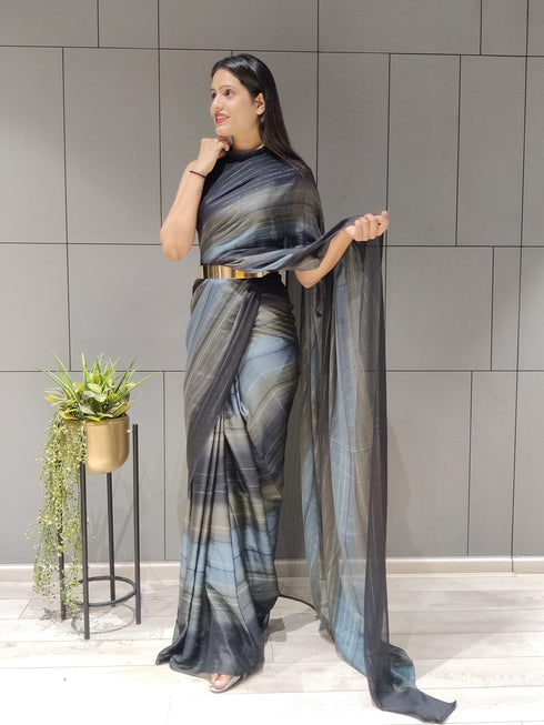 Vasthrlay Georgette Unstitched Saree