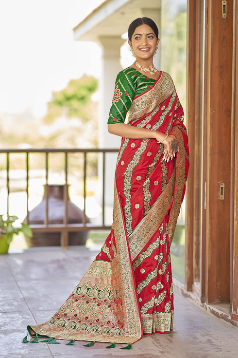 Vasthrlay Adorable Pattern Banarasi Piece Mn1738