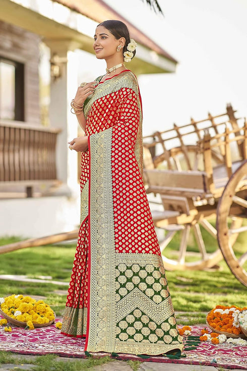 Vasthrlay Adorable Pattern Banarasi Piece Mn1738