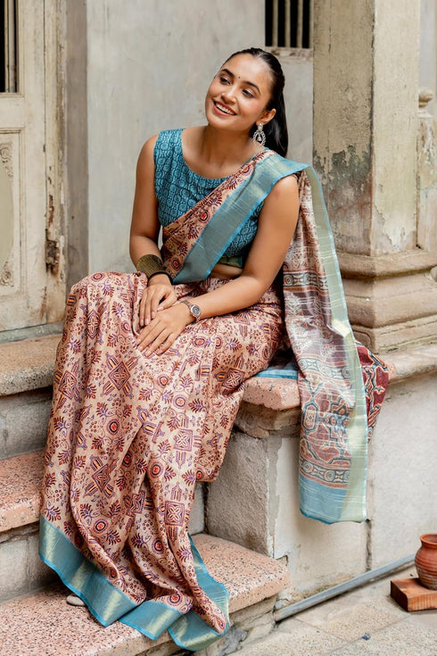 Vasthrlay Fashion Handloom Printed Dusty Ethnic Wear