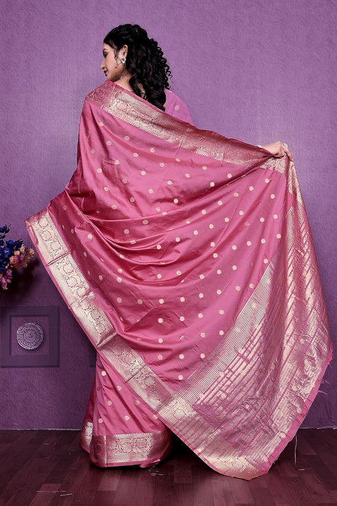 Vasthrlay Jacquard Traditional Indian Mahendi